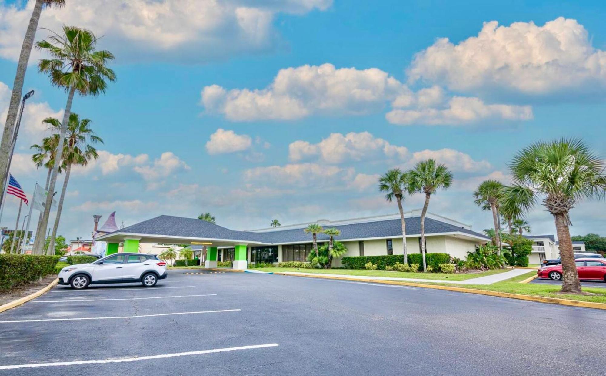 Pool - Wifi - Parking - Best Location ! Kissimmee Exterior photo
