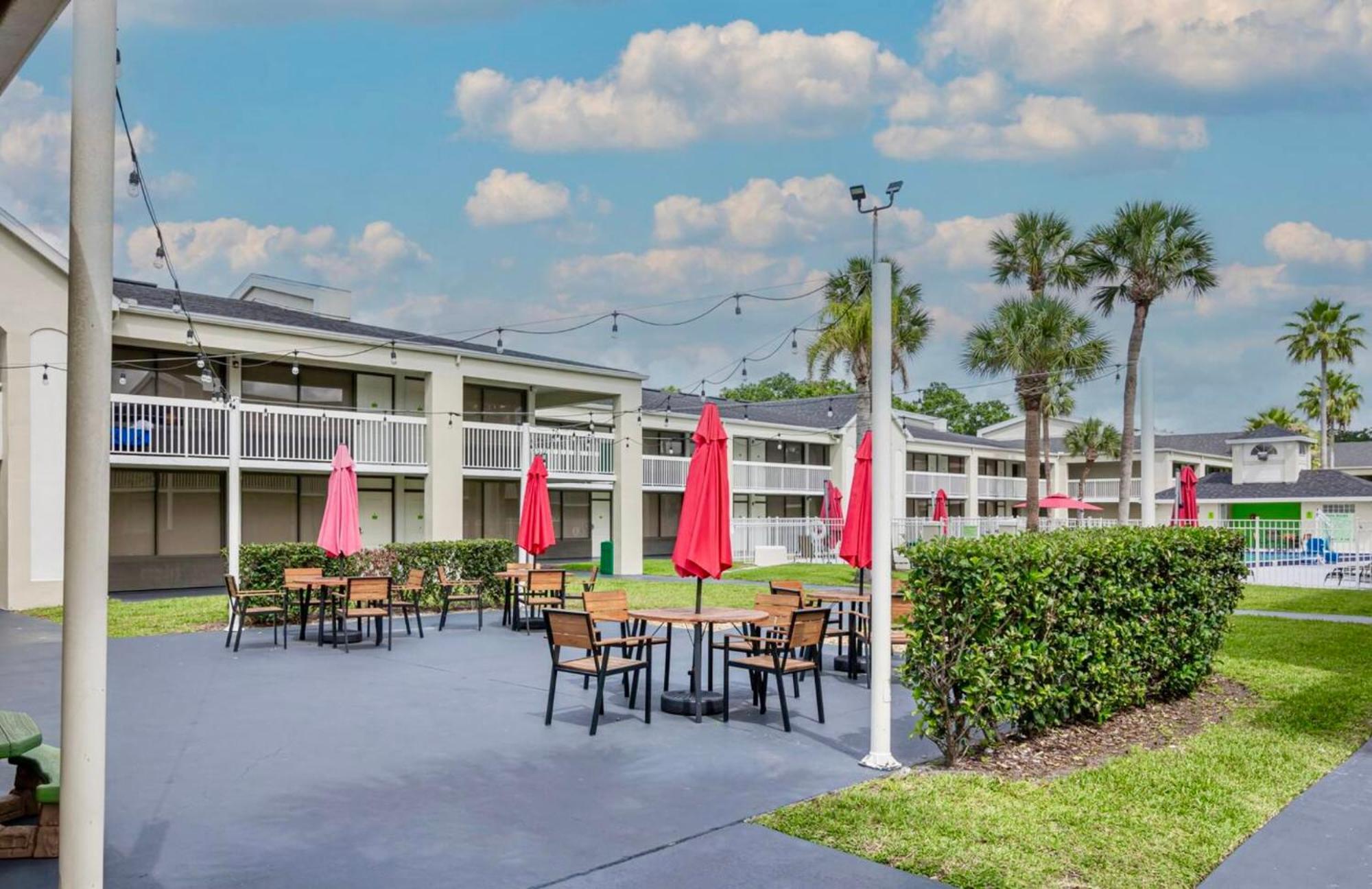 Pool - Wifi - Parking - Best Location ! Kissimmee Exterior photo