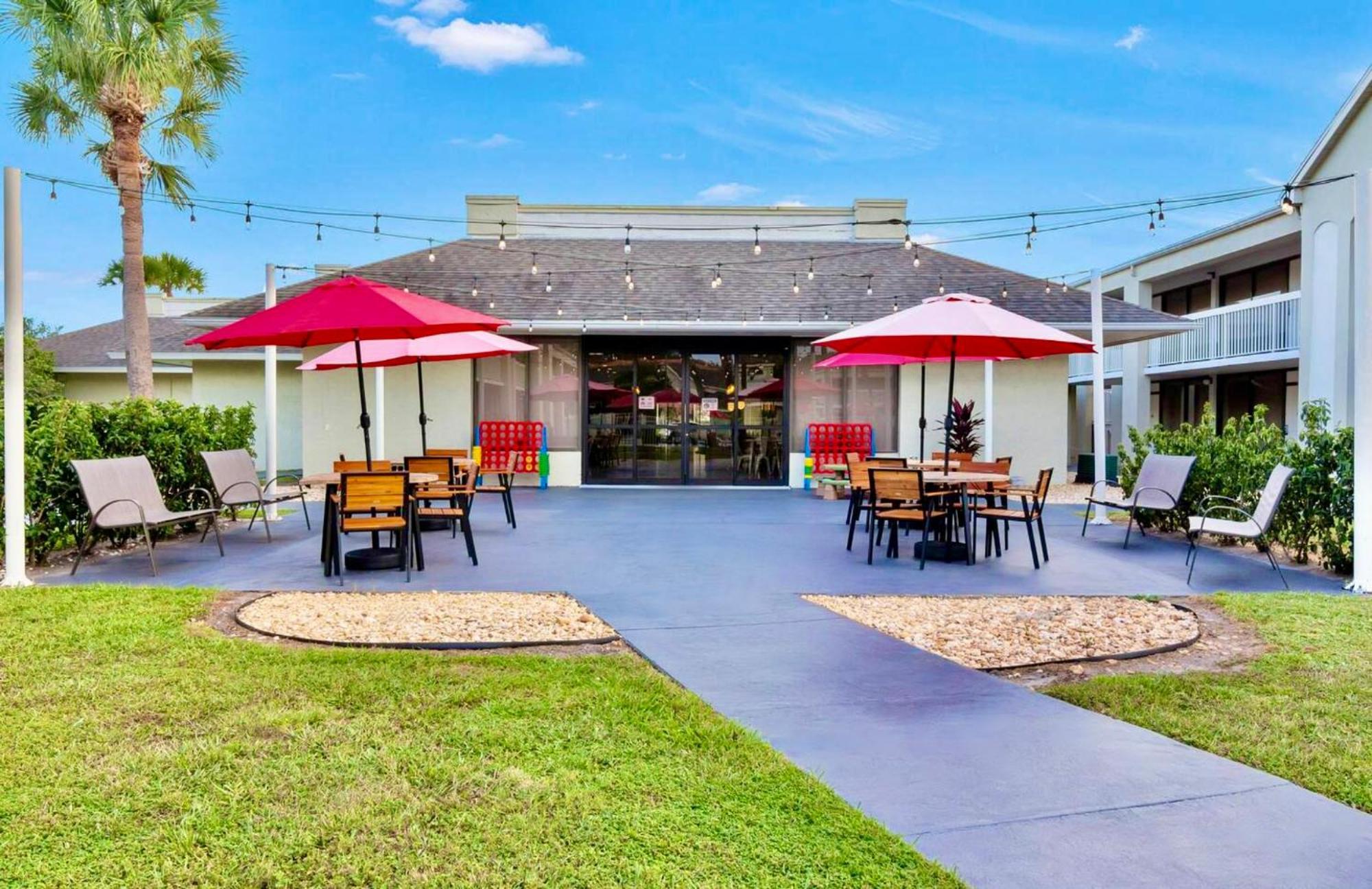 Pool - Wifi - Parking - Best Location ! Kissimmee Exterior photo