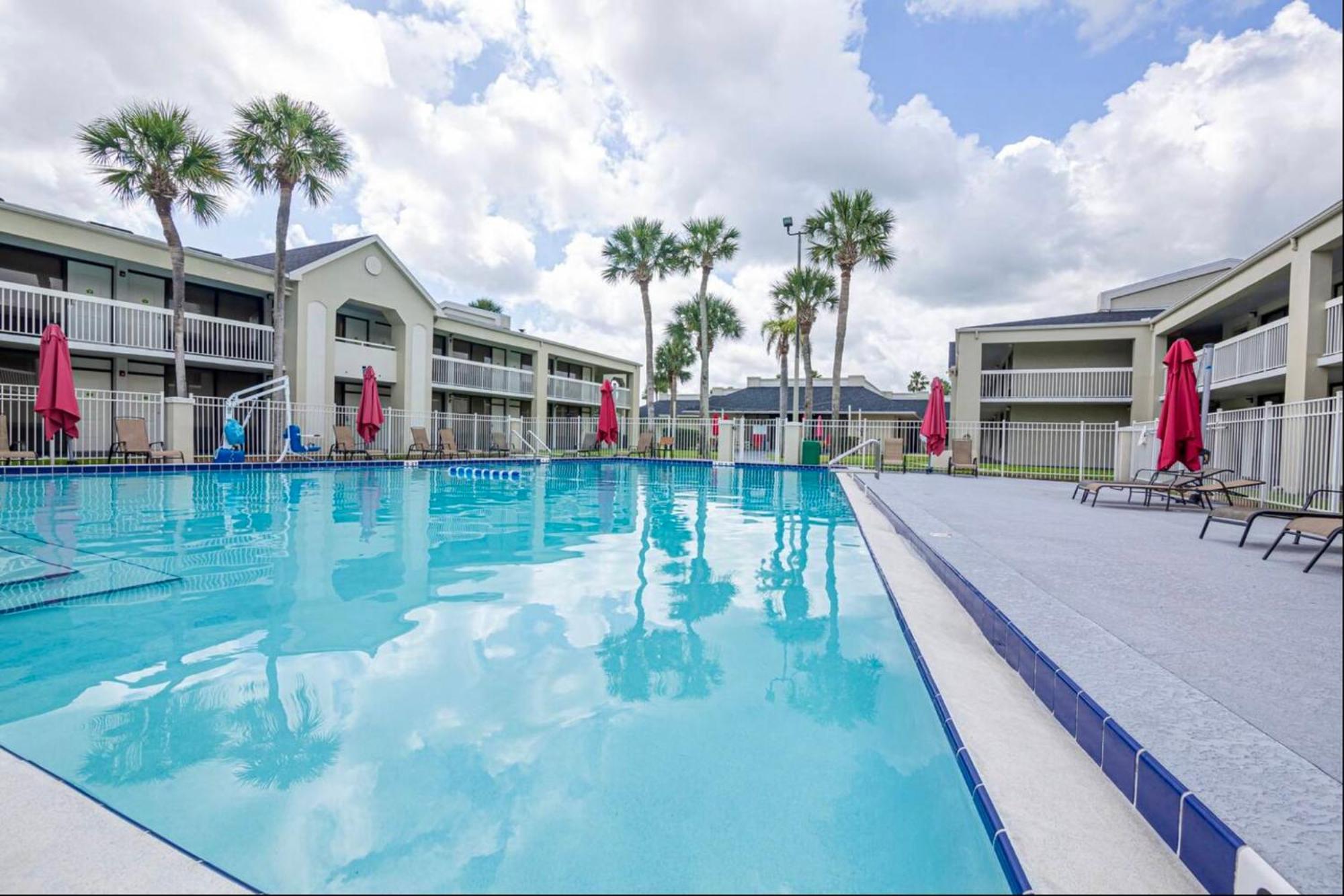 Pool - Wifi - Parking - Best Location ! Kissimmee Exterior photo